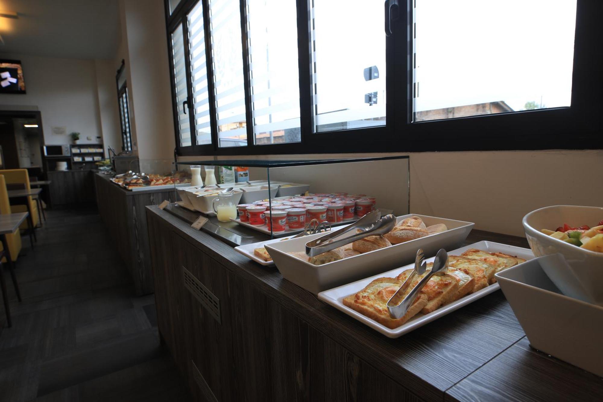 Tiby Hotel Modena Ngoại thất bức ảnh
